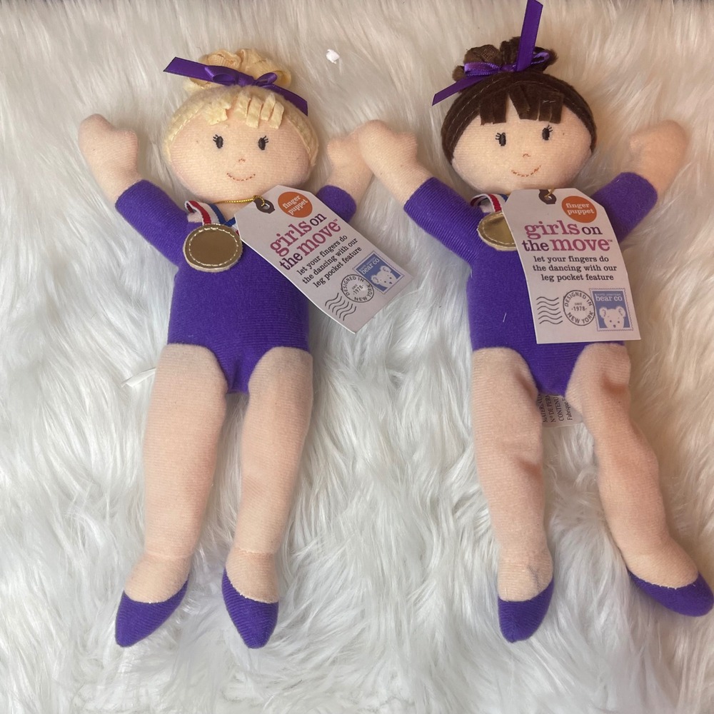 Girls on the Move Gymnast Dolls Lot‎ of 2 Plush Purple Leotard Brunette Blonde